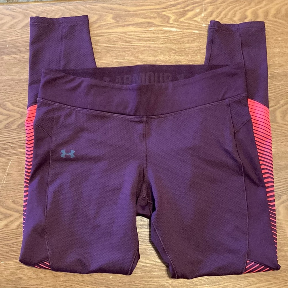 Under Armour Women’s Leggings (size M)